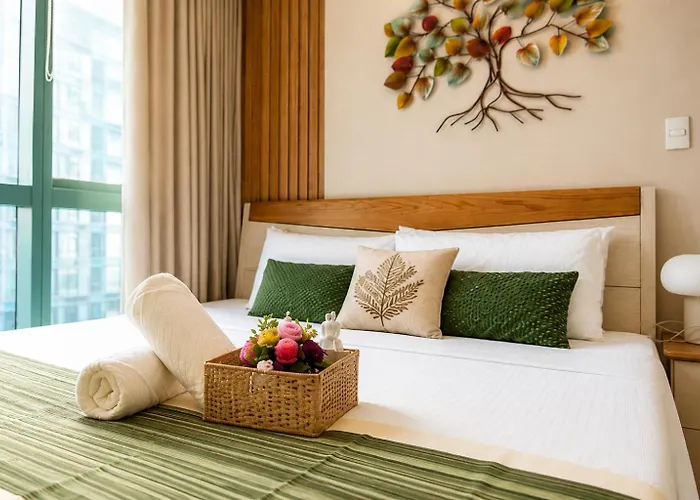 Apartment Bgc One Uptown King Bed 3 Min Walk To Malls And Restaurants
